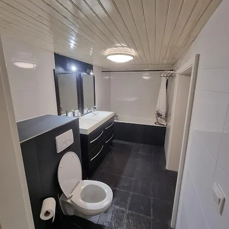 Apartament Traum Haus Direkt Am Wasser Am Grossen Stockweiher